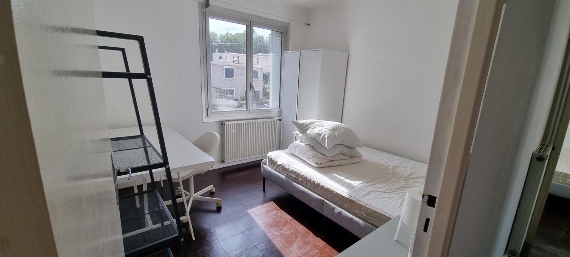 Appartement Calme 3 Chambres Avec Lit Double Wifi - Parking Facile Vandoeuvre-lès-Nancy Dış mekan fotoğraf